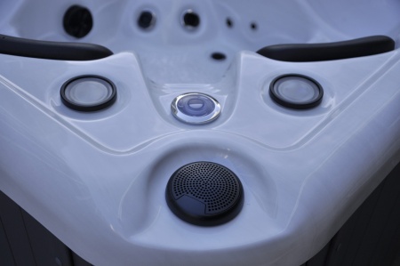 Гидромассажный спа-бассейн Kingston JCS-103 Гидромассажный спа-бассейн Kingston JCS-103